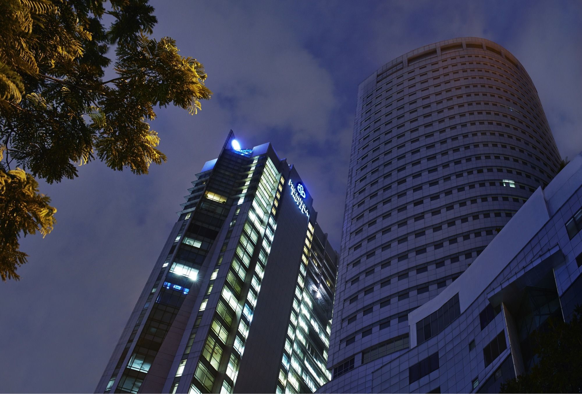 Premiera Hotel 4*